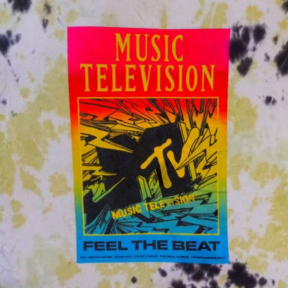 Mtv 🎶 Music 📺 TV tee shirt